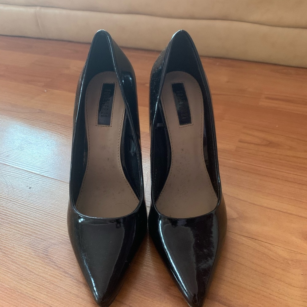 Forever 21 Black Pumps
